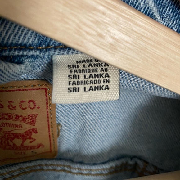 LEVI’S DENIM JACKET :D - Picture 4 of 13